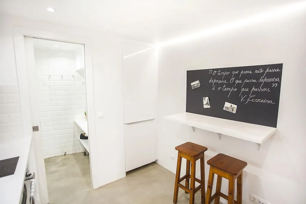 Lisboa Lovelystay - Alfama Charming Experience! شقة